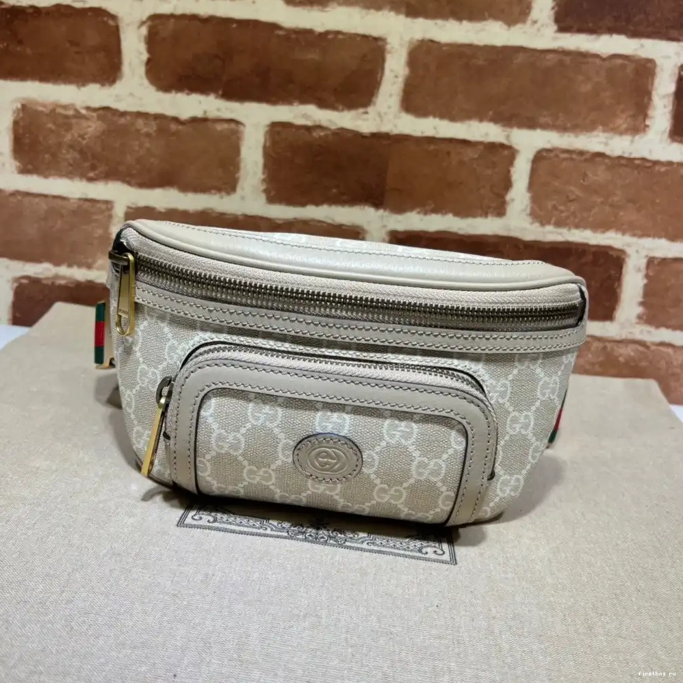 First bag ru Interlocking bag Gucci with G Belt 0606